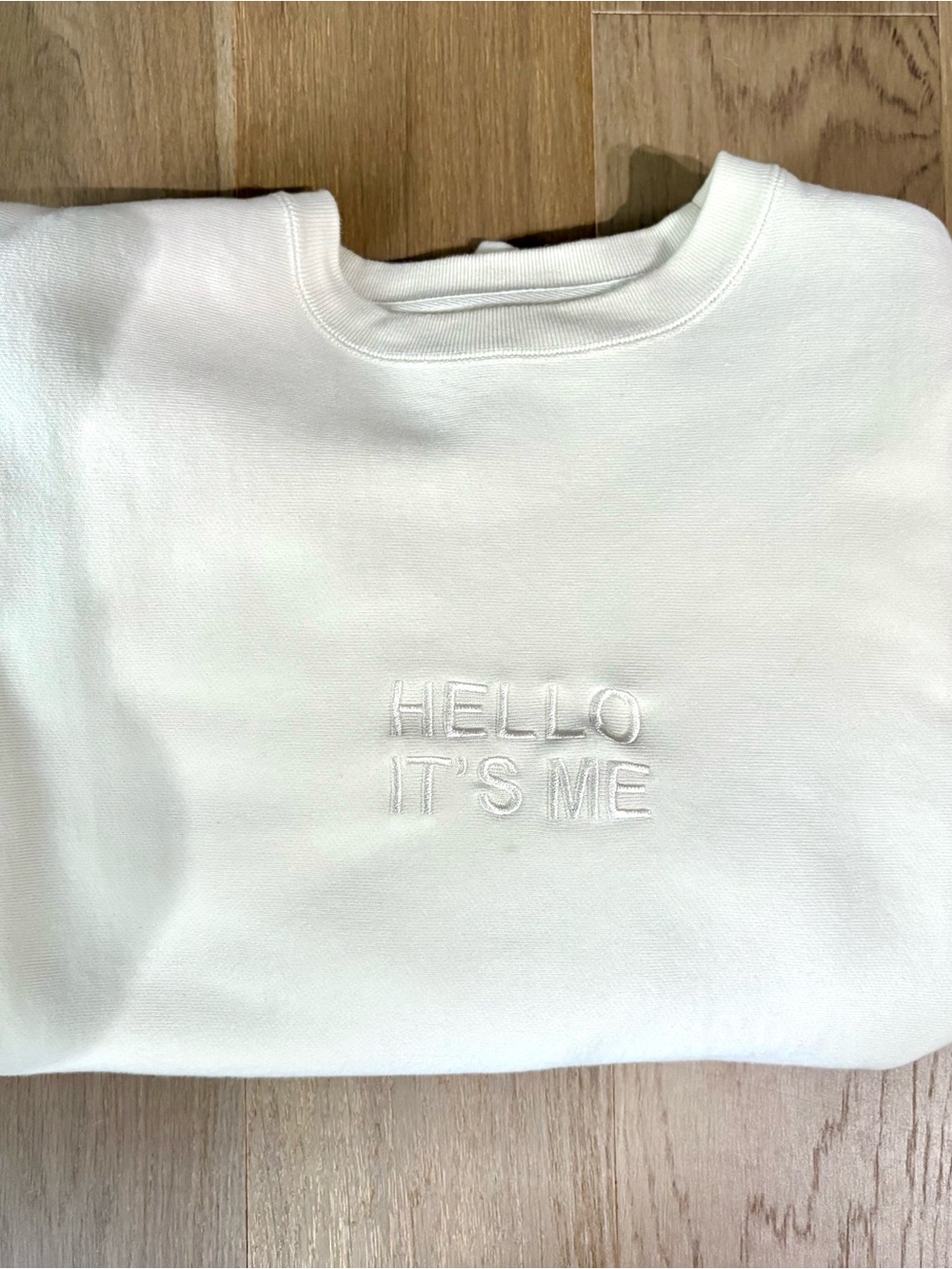 Adele’s 'HELLO IT'S ME' Sweater